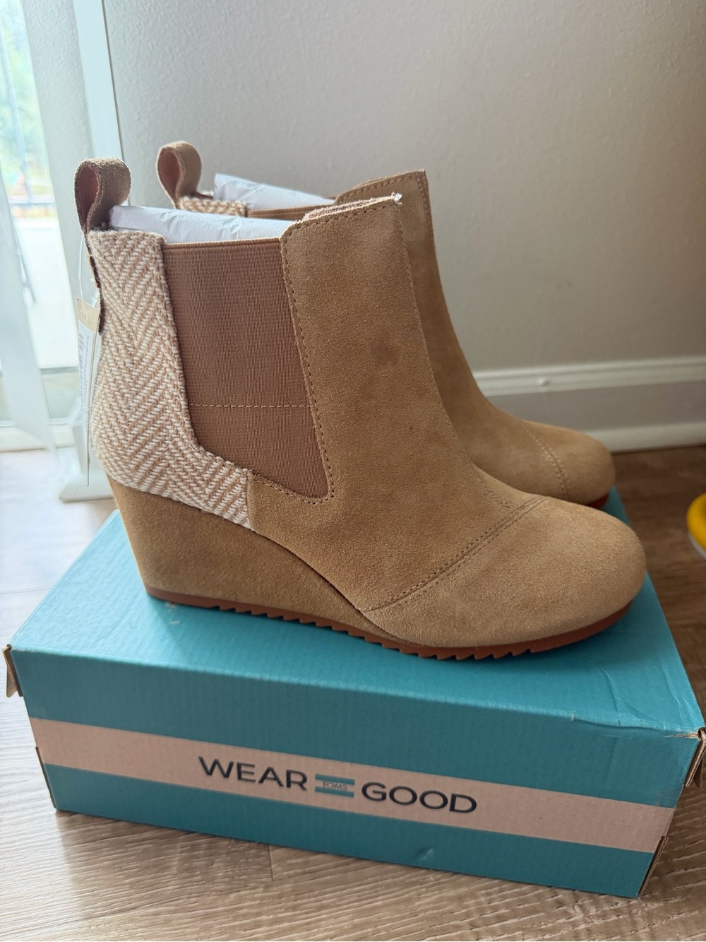 Toms Toffee Suede Wedge Bailey Boots